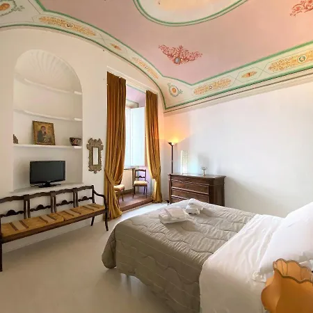 White House Stalloreggi-vicino Cattedrale Appartement *