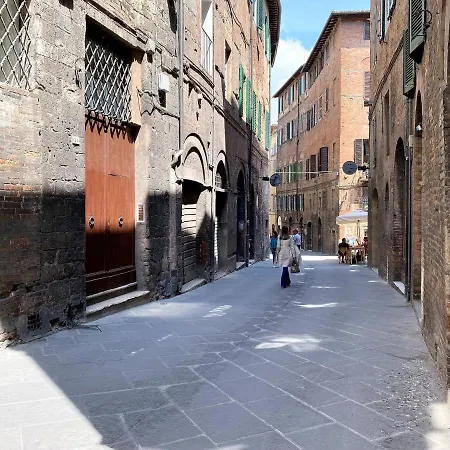 White House Stalloreggi-vicino Cattedrale