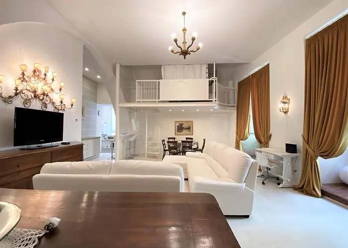 White House Stalloreggi-vicino Cattedrale 锡耶纳